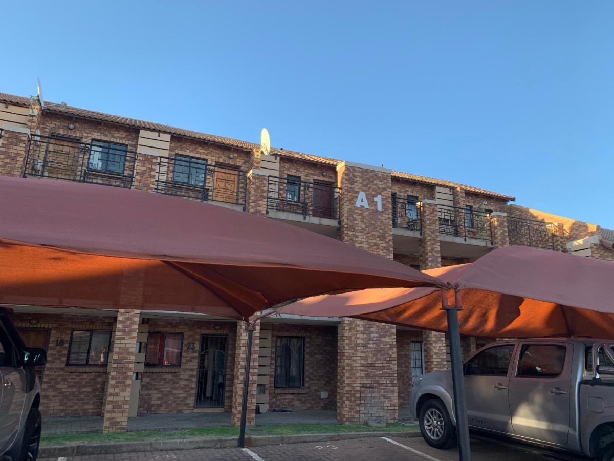 The Wilcrest Apartment - B&B