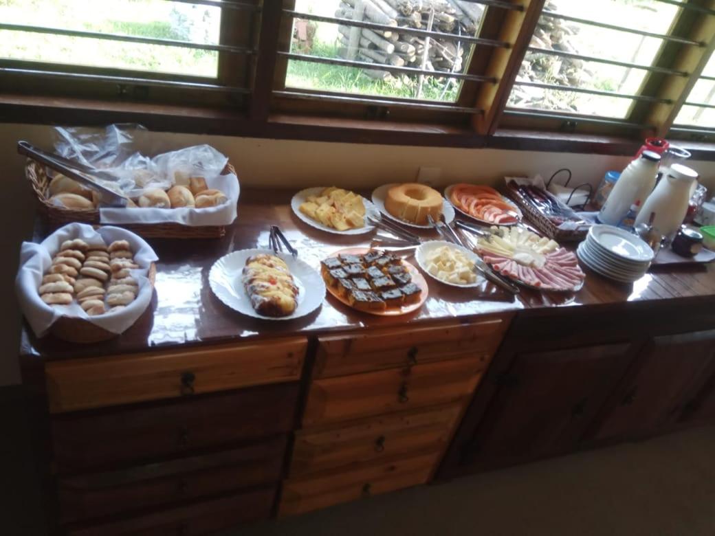 Pousada Viajantes do Tempo - B&B Cunha