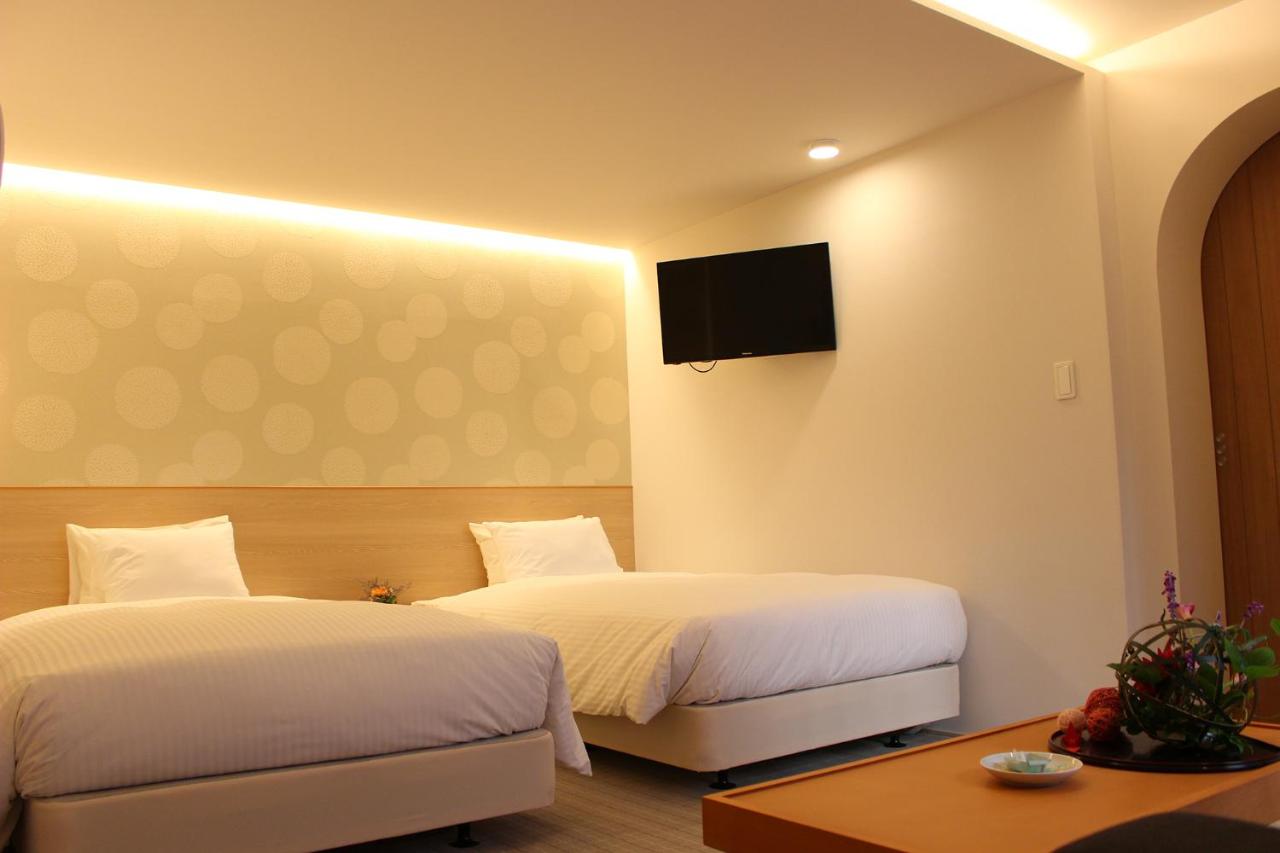 Economy Twin Room