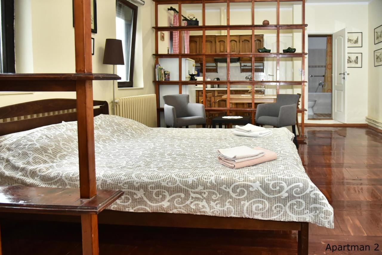 Studio Apartment
