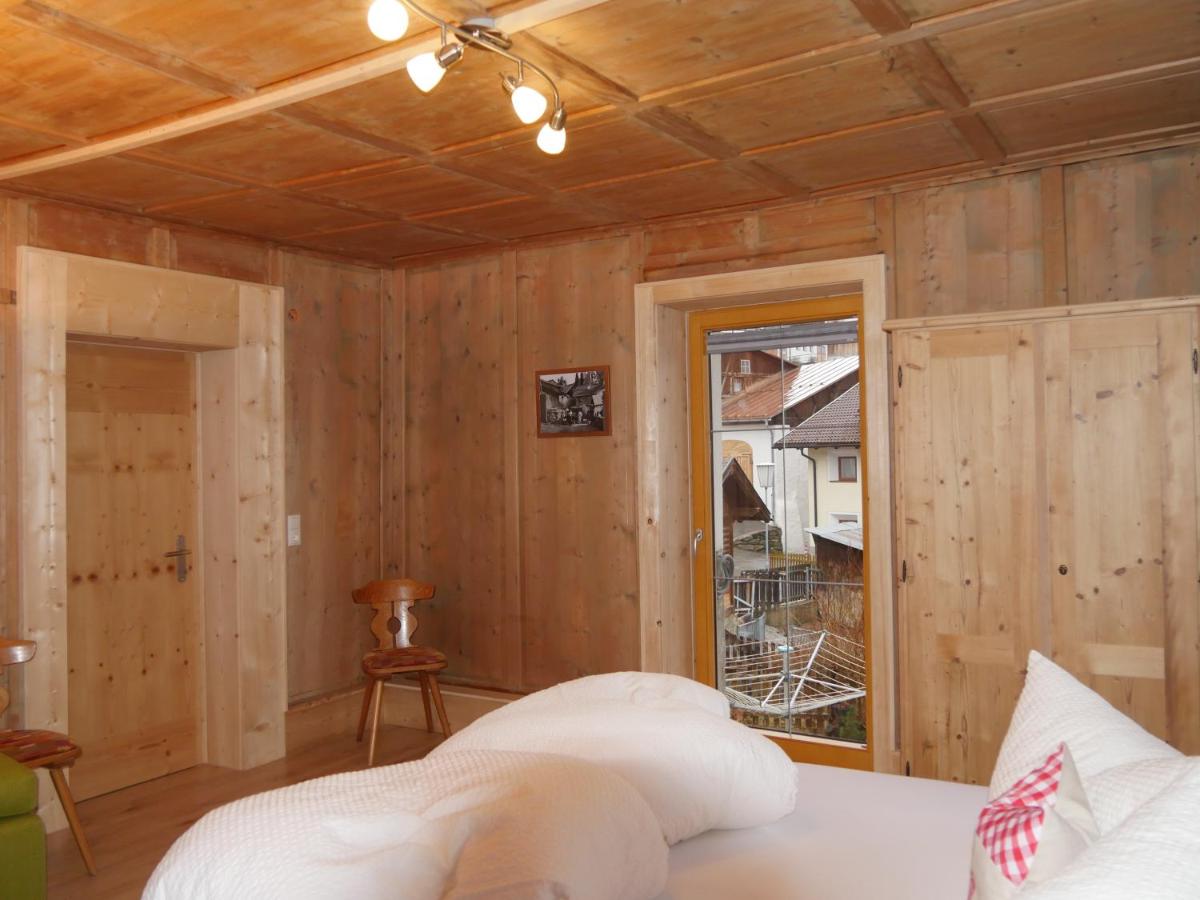 Haus Dilitz-Theiner - Bachblüte - Ferienwohnung