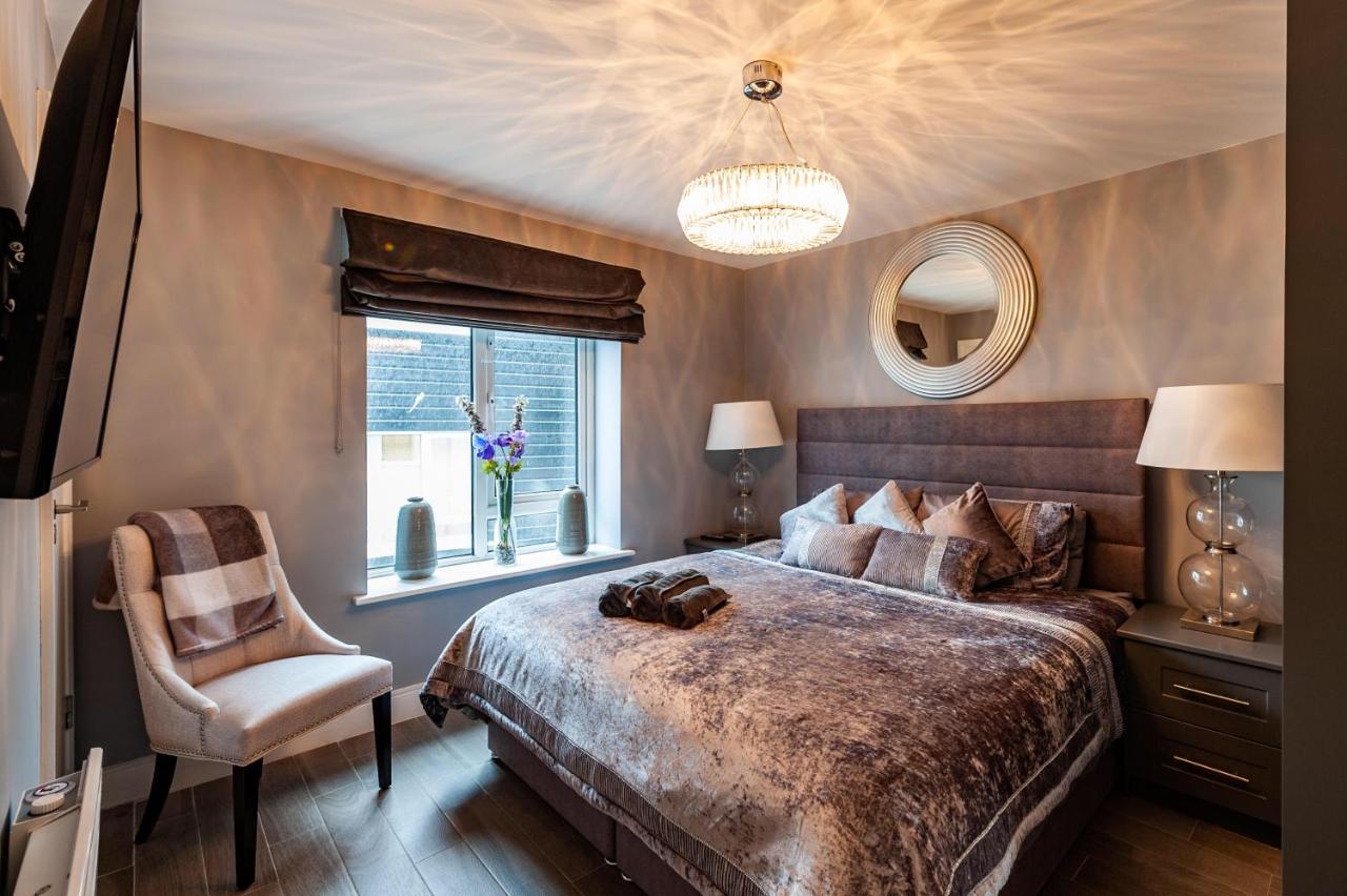 B&B Kinsale - The Town House,Kinsale,in town centre, Exquisite holiday homes, sleeps 16 - Bed and Breakfast Kinsale