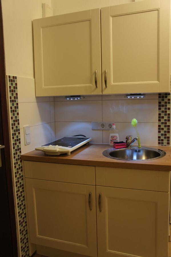 Privatzimmer Sutanto - B&B Reppenstedt