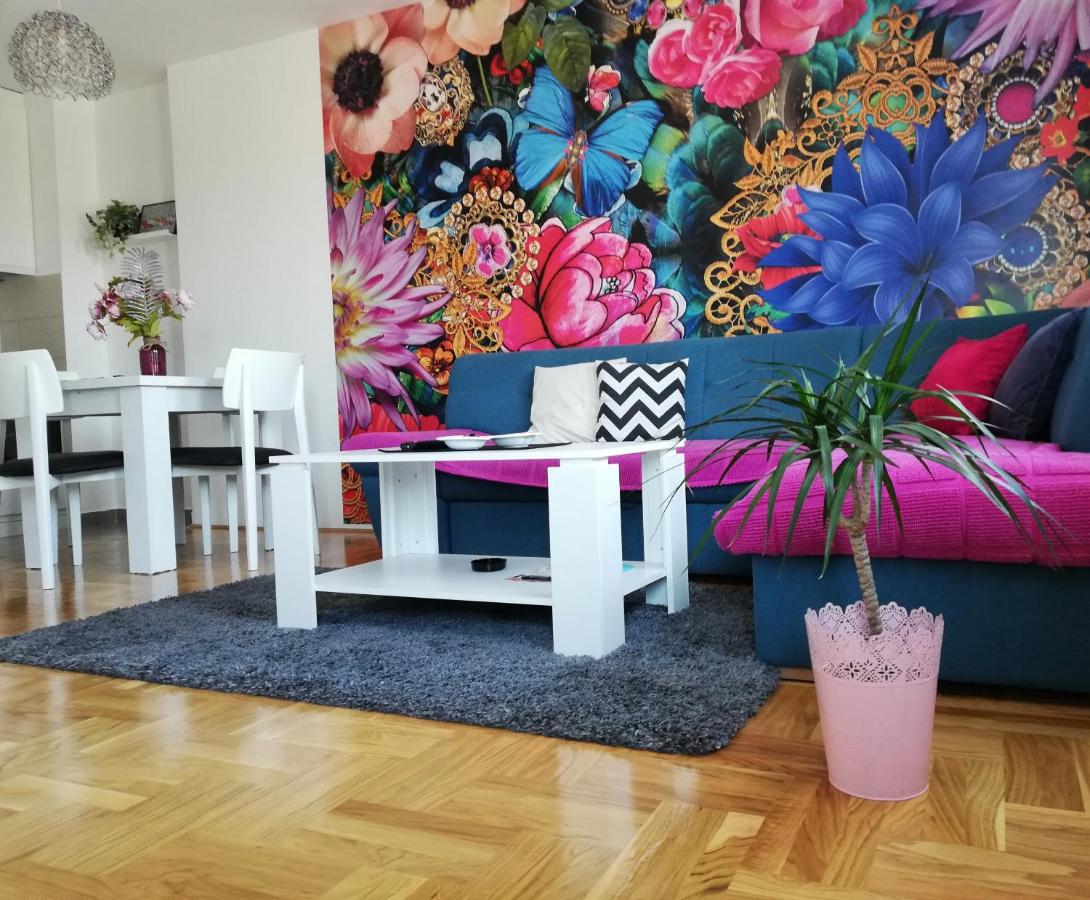 B&B Bijeljina - Apartman Čarolija - Bed and Breakfast Bijeljina