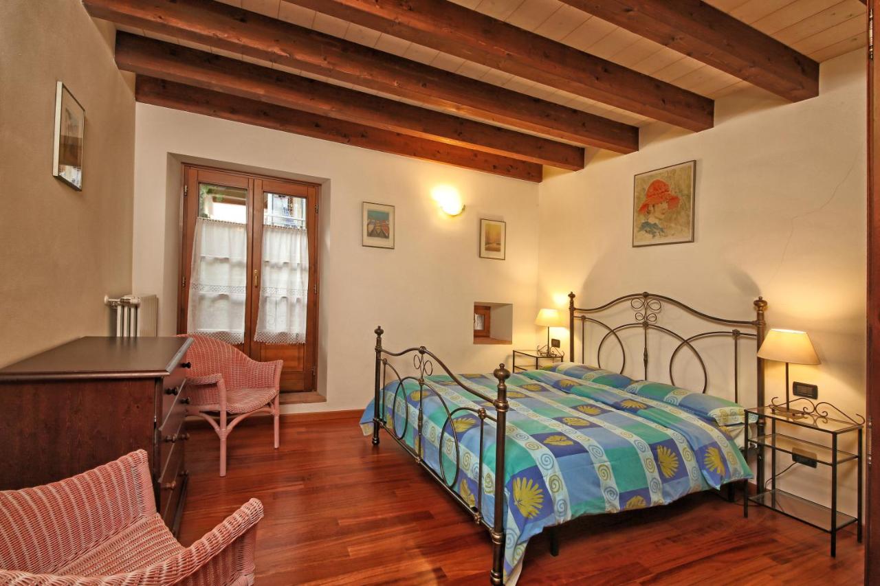 Appartamento con 2 Camere da Letto