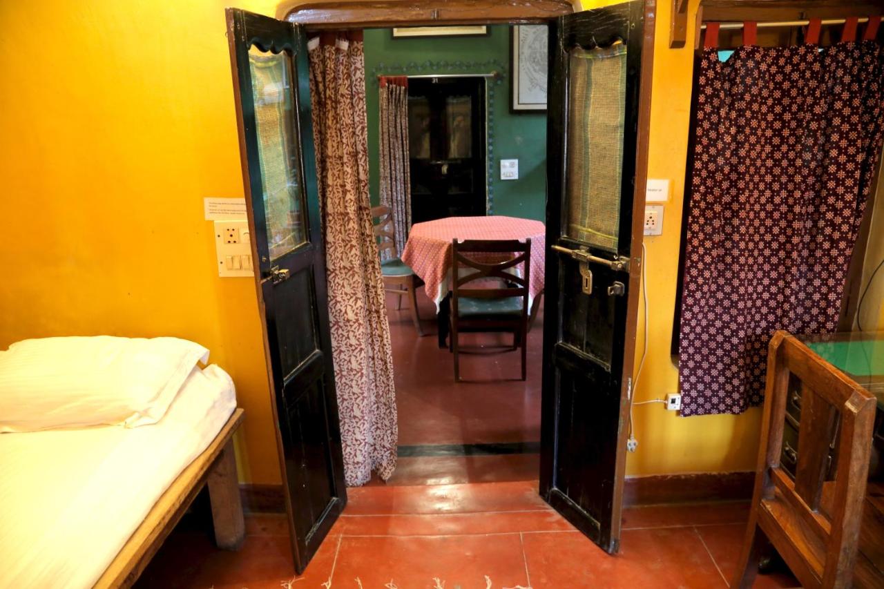 Single Room with Shared Shower and Toilet