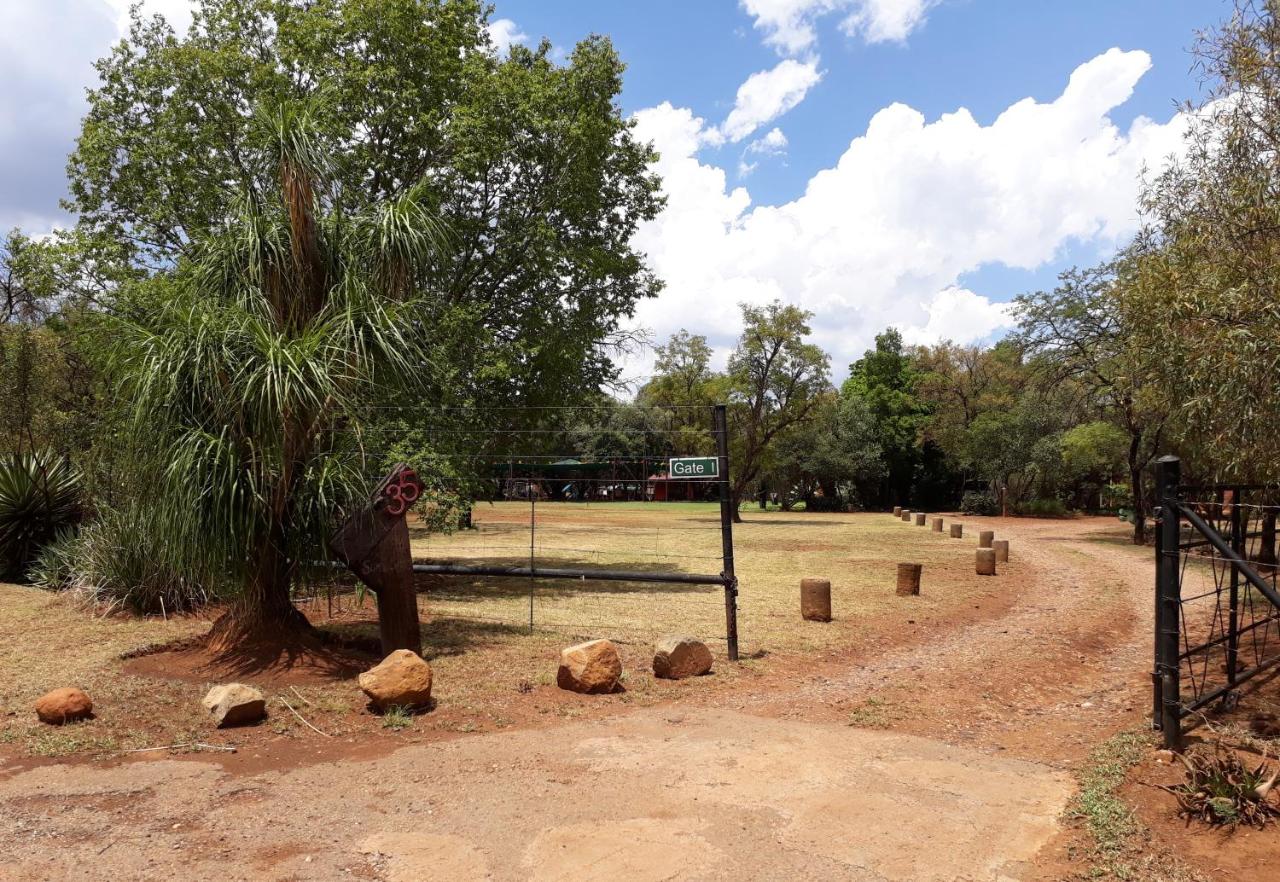 Die Plasie Two-Bedroom Flat - B&B Hartbeespoort