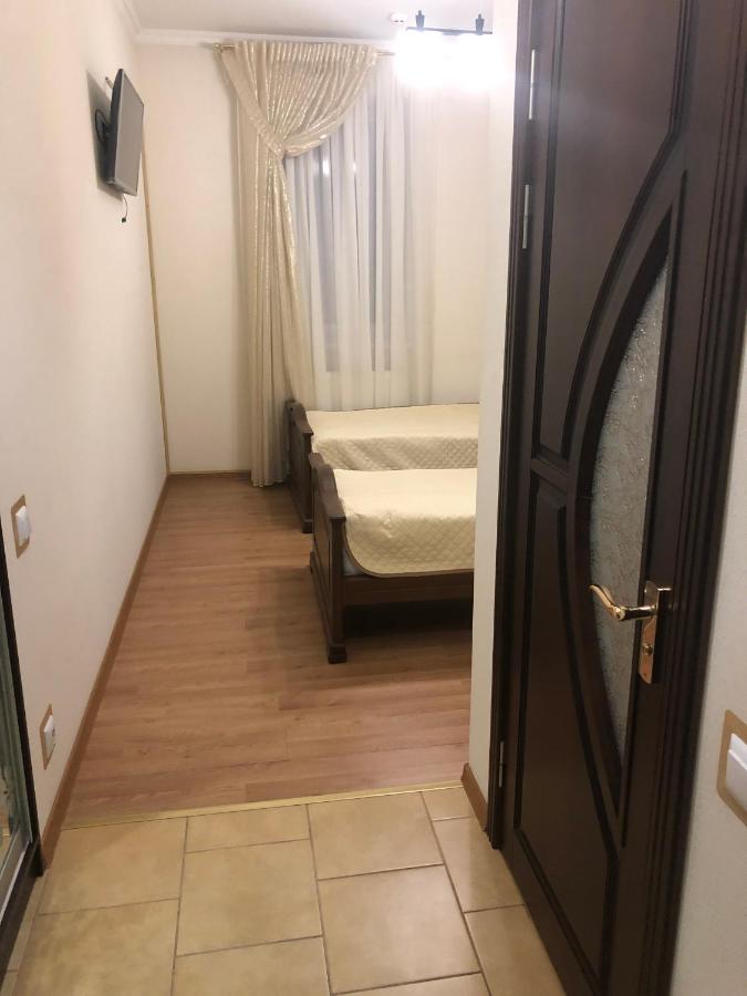Deluxe Double Room with Shower
