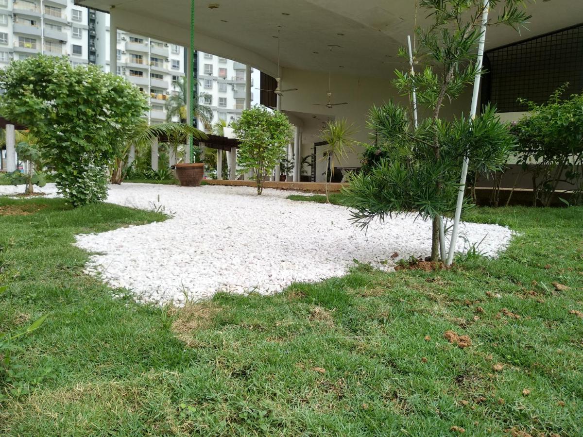 Bay View Condominium - B&B