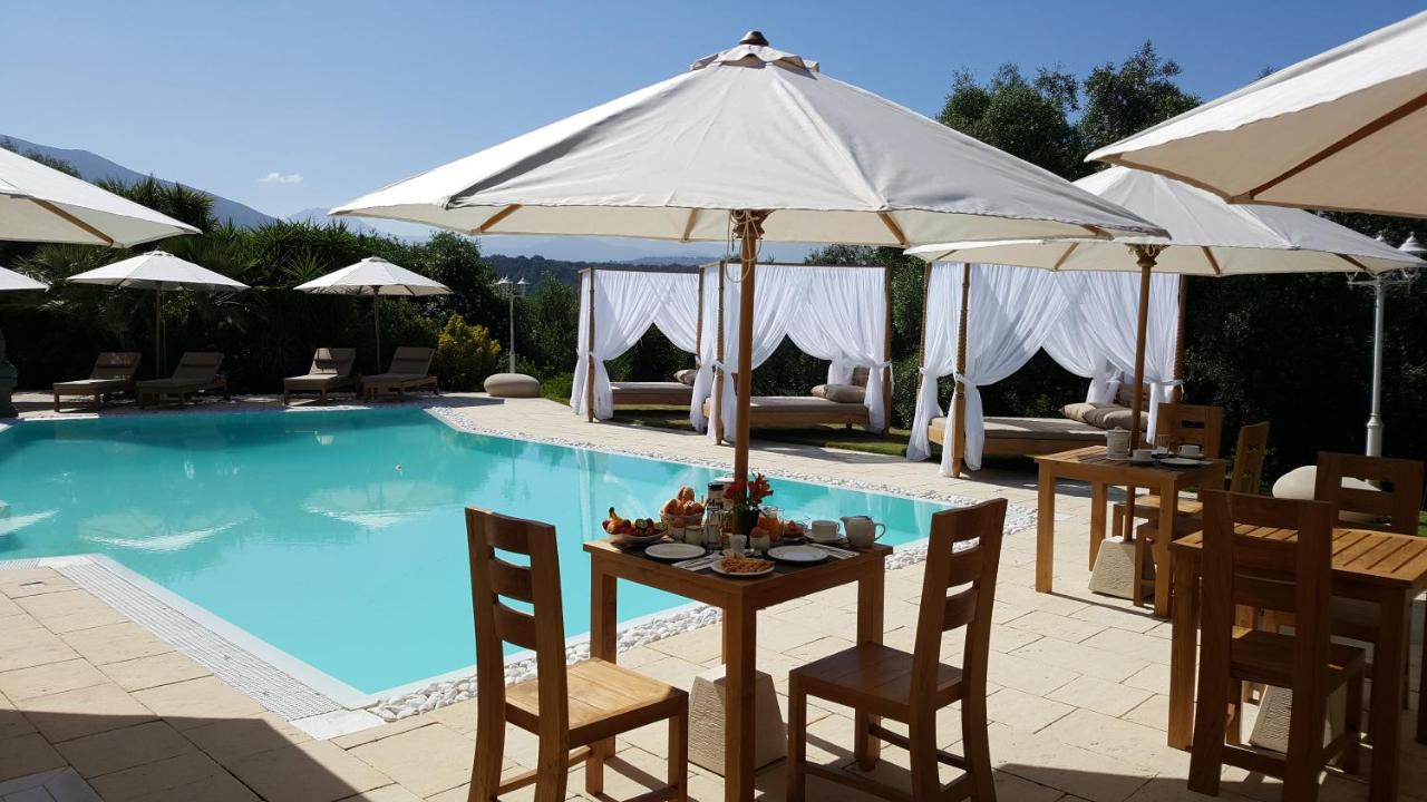 Villa Torrella - B&B Mezzavia