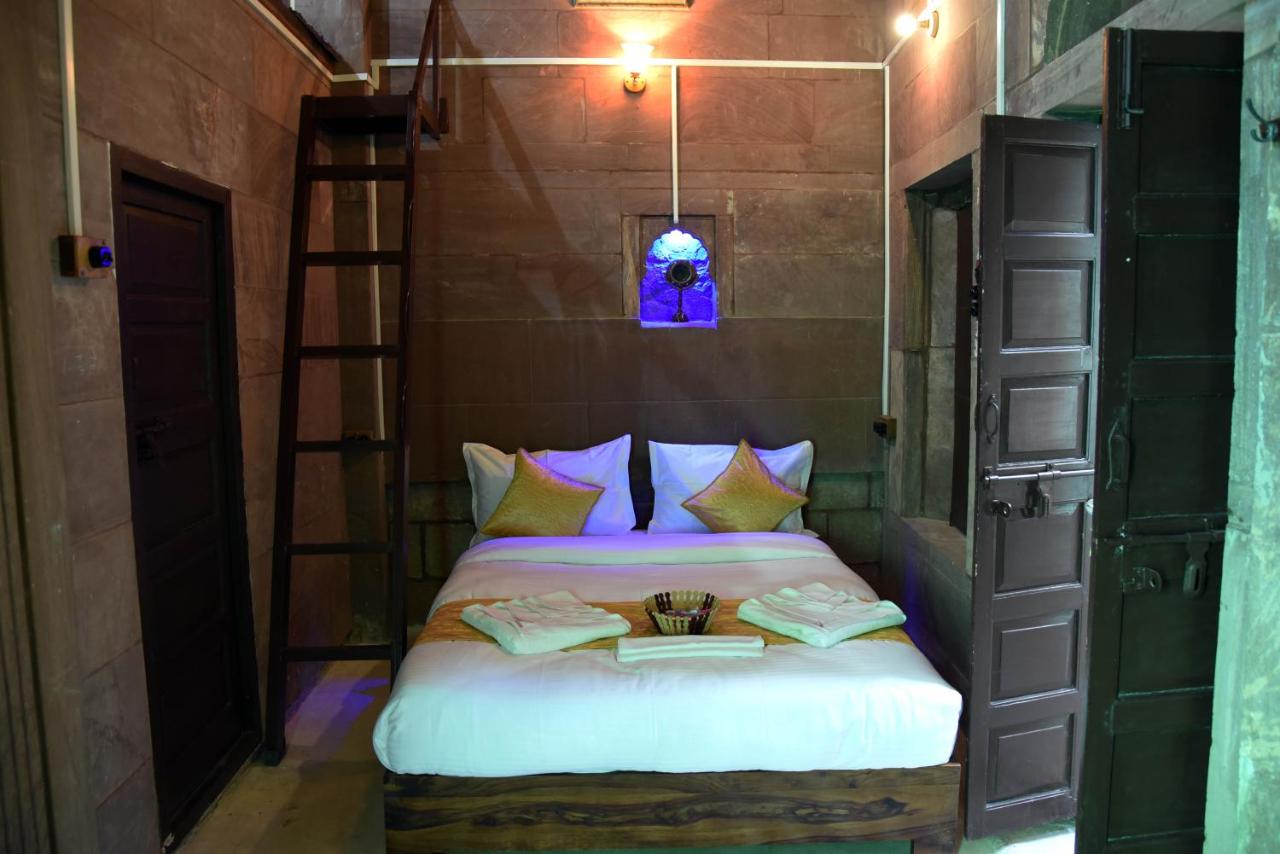 Triple Room with Balcony