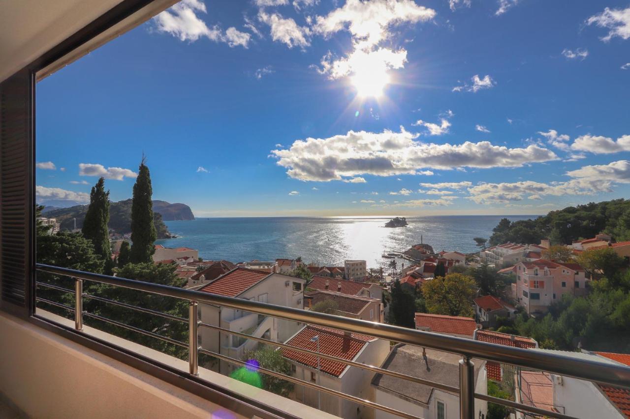 B&B Petrovac na Moru - Apartment Sidro - Bed and Breakfast Petrovac na Moru