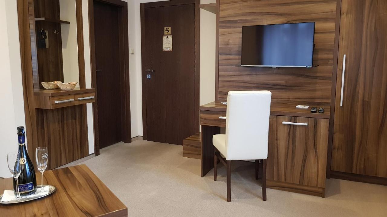 Hotel & Restaurant Pod Kaštany
