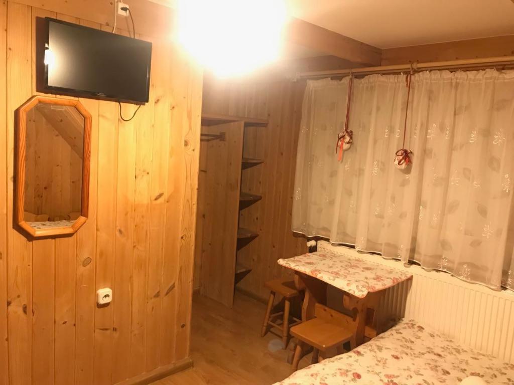 Dreibettzimmer mit eigenem Bad 1