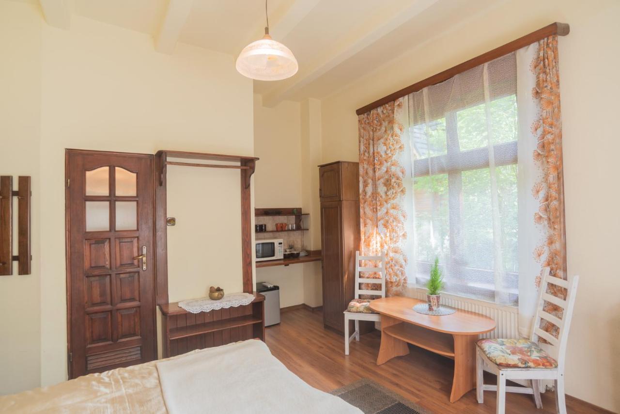 Chambre Lits Jumeaux Spacieuse