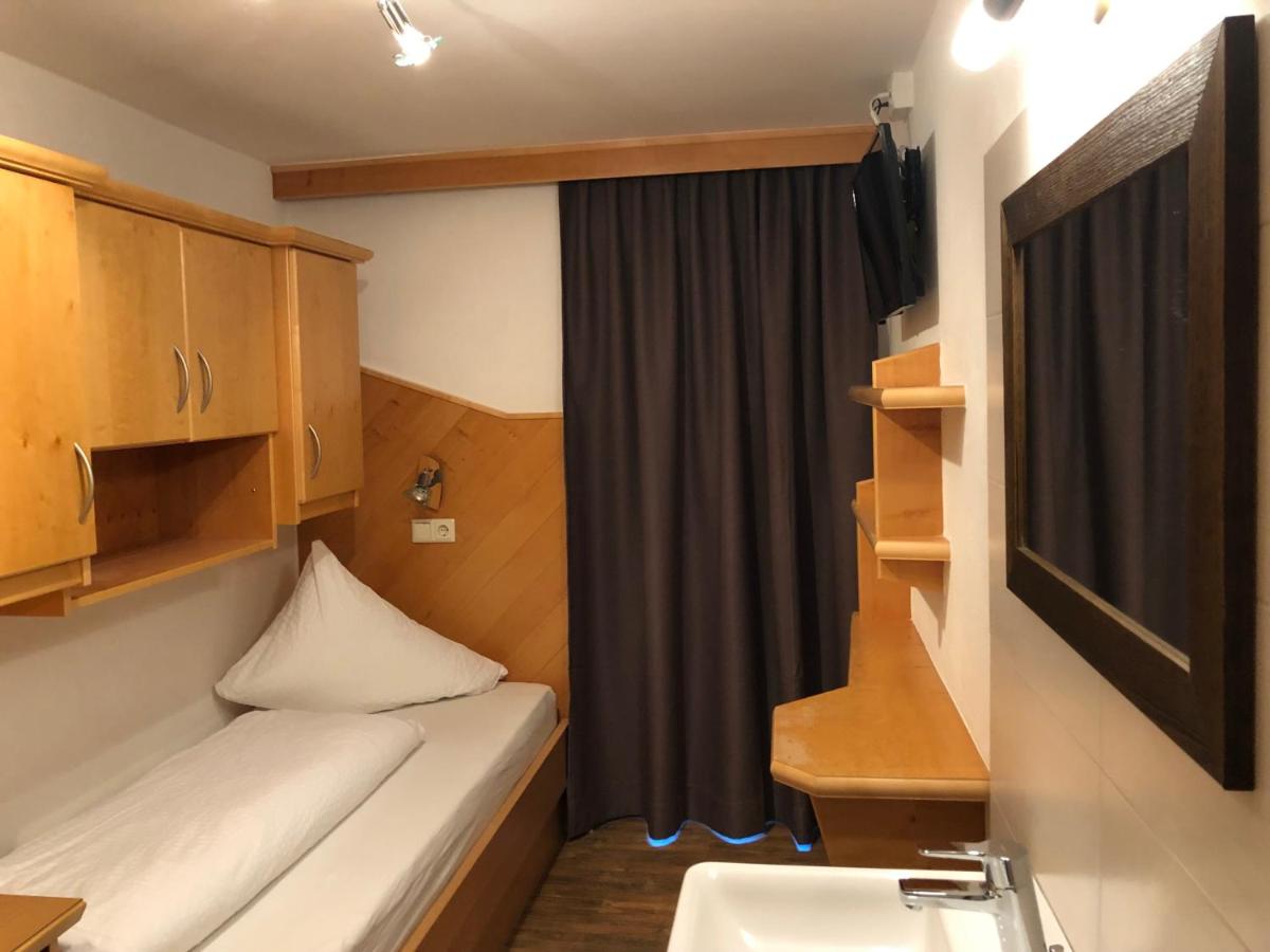 Single Room with Balcony