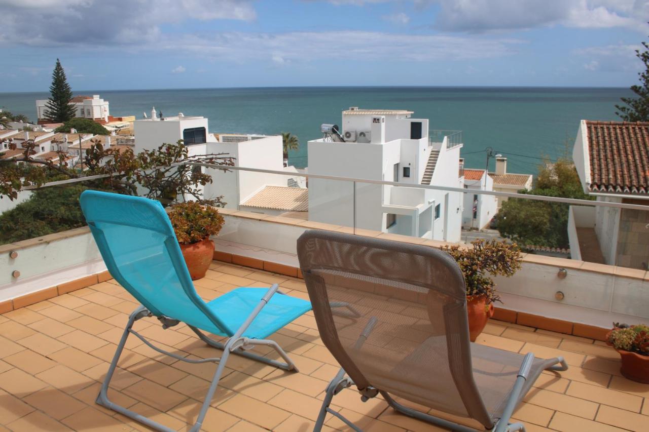 B&B Senhora da Luz - Amazing Beach House in Algarve with Sea View! - Bed and Breakfast Senhora da Luz