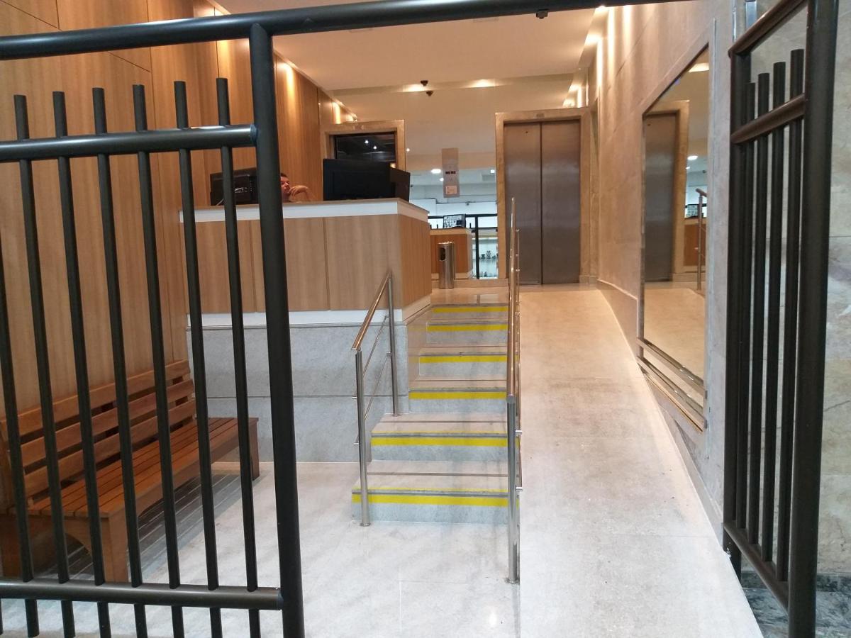 Ha 150m da praia Posto 5 Copacabana - B&B