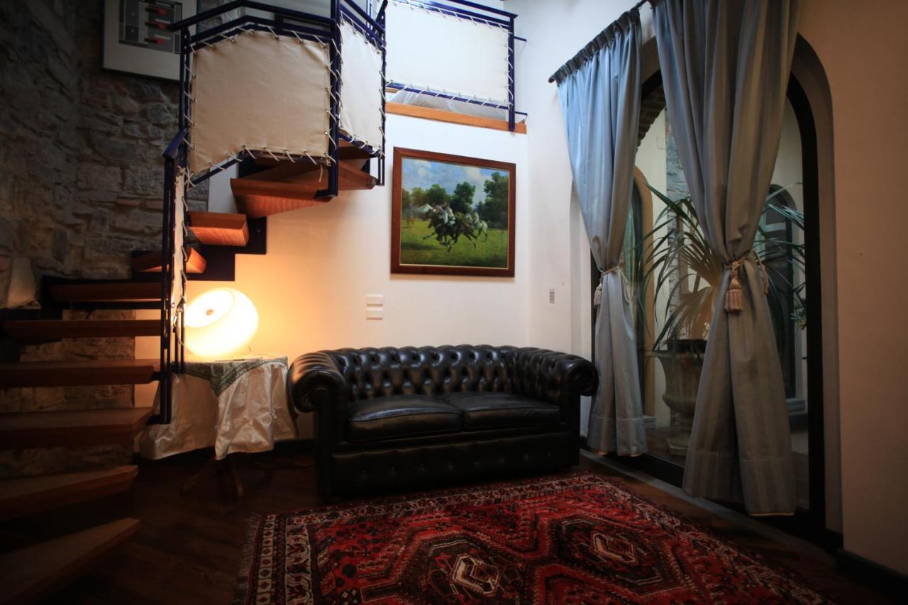 Double Room - Split Level