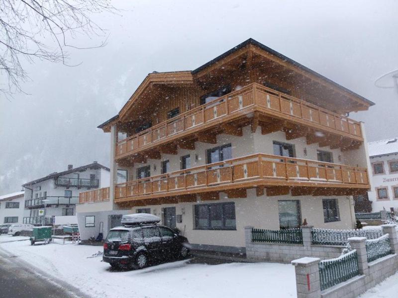 Haus Simone - Bed and Breakfast Sölden