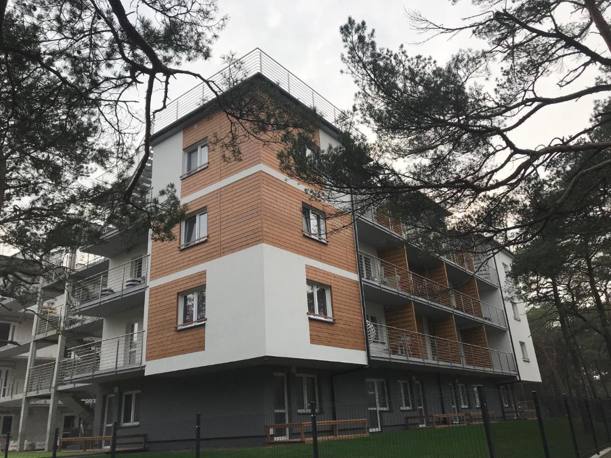 Niebieskie Apartamenty Rowy Apartament 13 z klimatyzacją 100 m do plaży dawniej Blue Marine - B&B