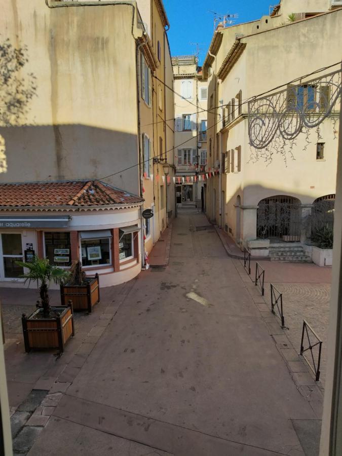 Charmant Studio au cœur historique de Fréjus - Chambres d’hôtes