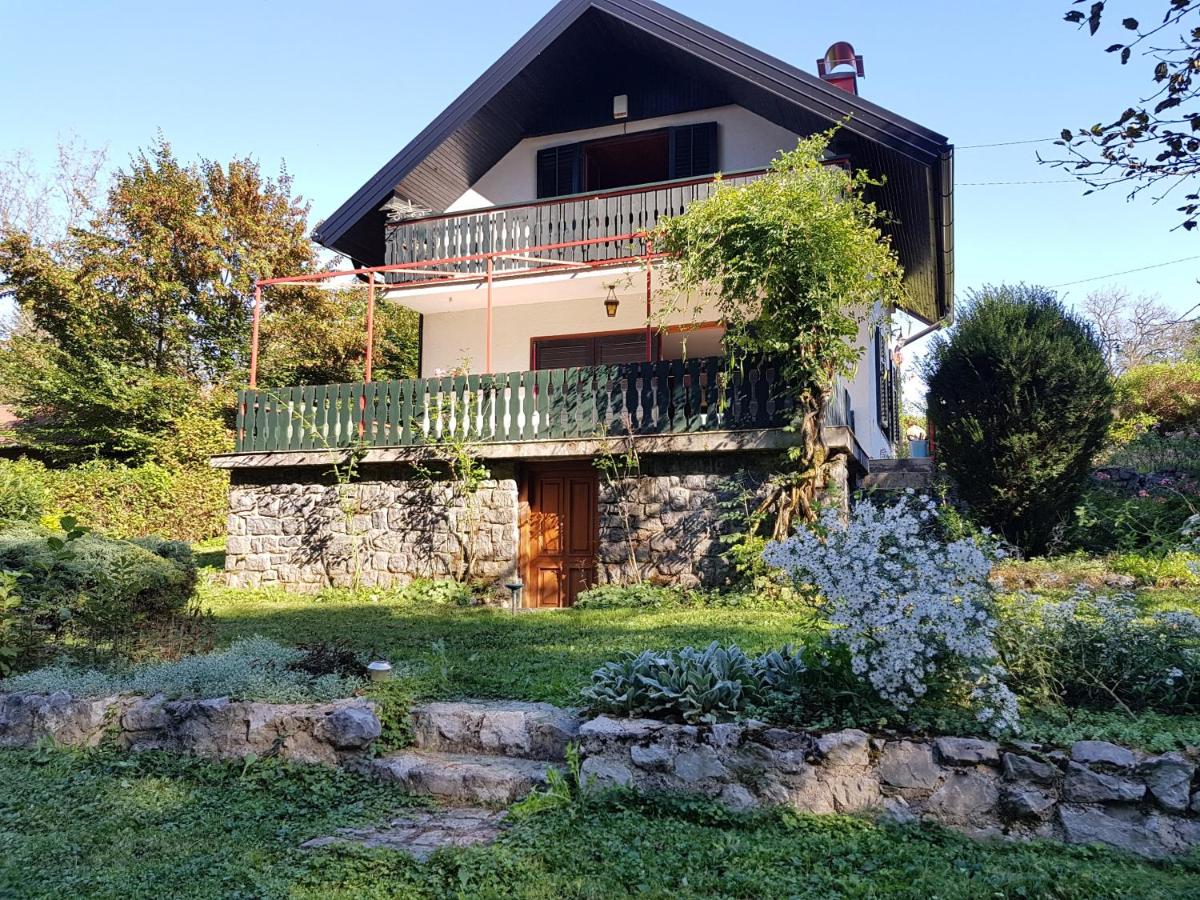 B&B Netretić - Kuća za odmor "Livadica" - Bed and Breakfast Netretić