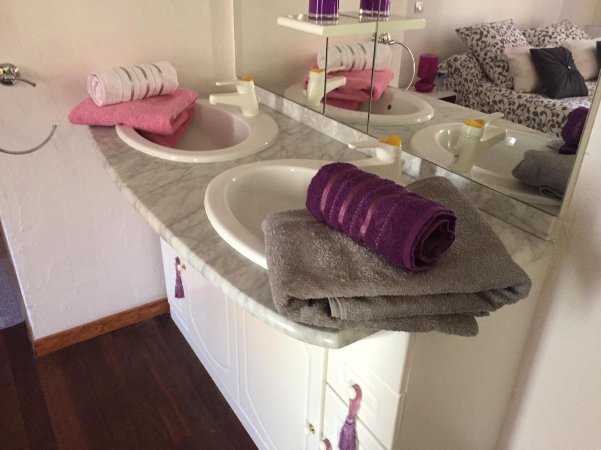 Chambre double avec terrasse - salle de bain privative et salon - 35m2