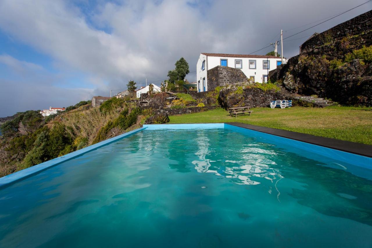 B&B Lajes - Casa Azul - Bed and Breakfast Lajes