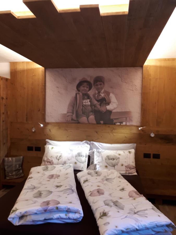 Camera Matrimoniale/Doppia con Letti Singoli con Bagno Privato