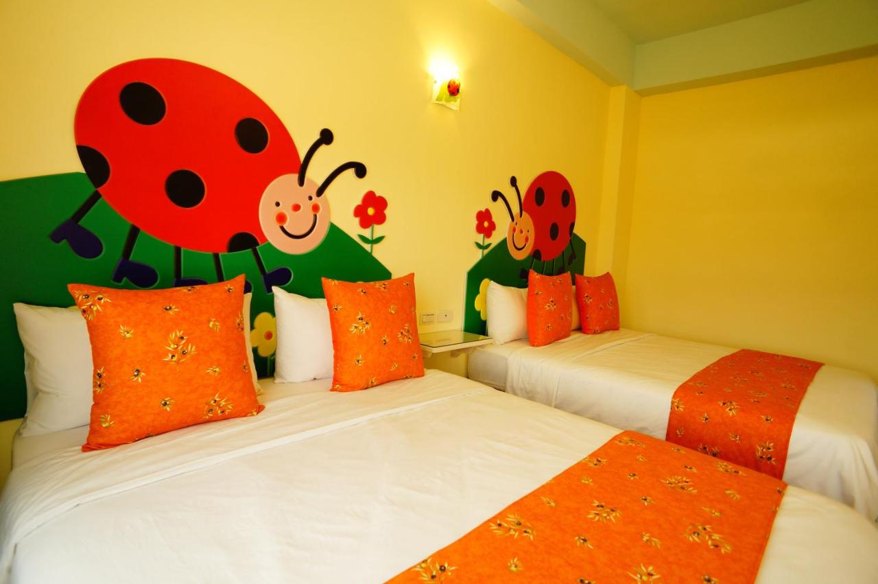 Family Room (4 Adults)