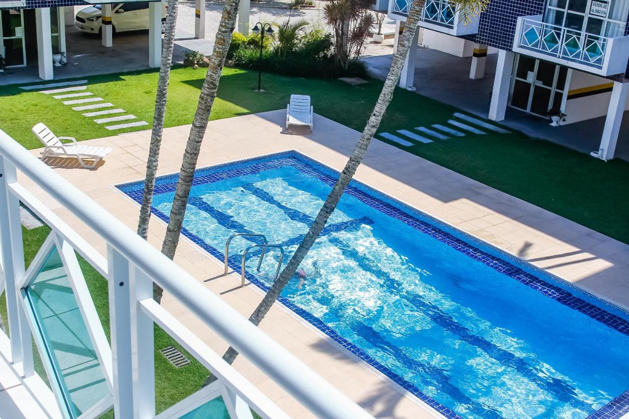 Apto a 70 metros da praia, Piscina, 03 Ar Condicionados, Vaga de Garagem - B&B Florianópolis