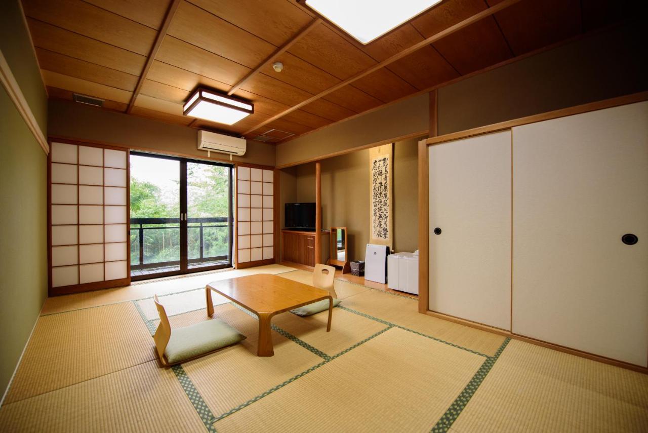Standard Japanese-Style Room with Shared Bathroom - Second Floor