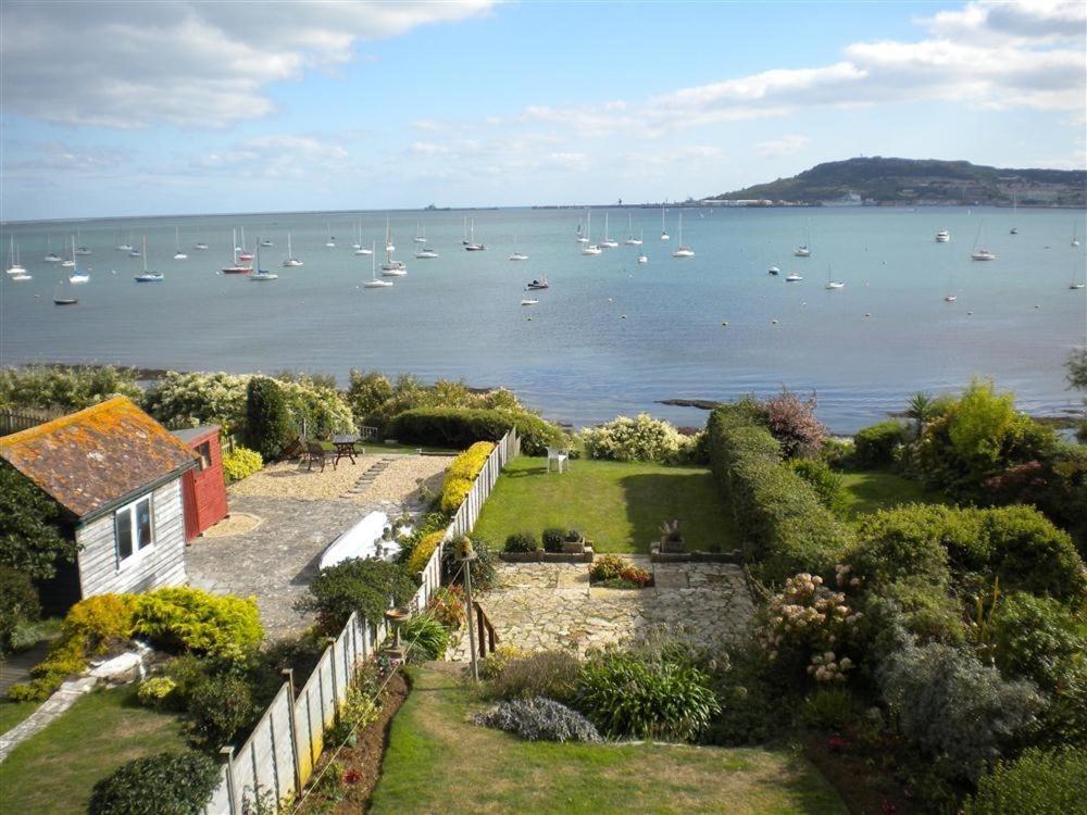 Rainbow's End - B&B Weymouth
