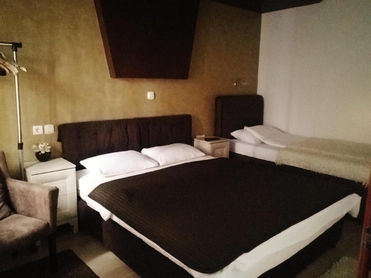Dreibettzimmer