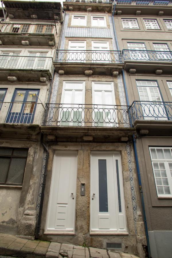 Porto and Clérigos Views by Porto City Hosts - B&B Oporto