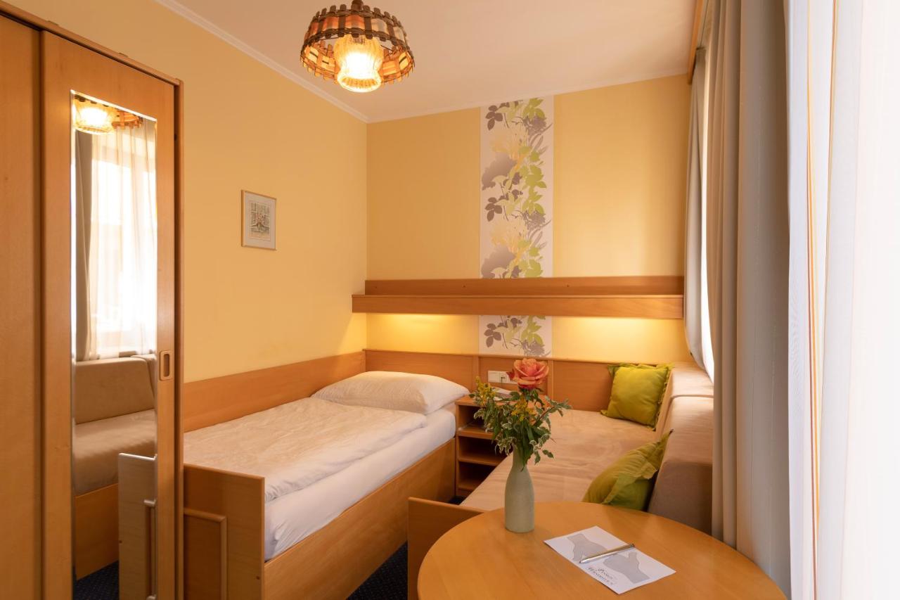 Single Room with Shower