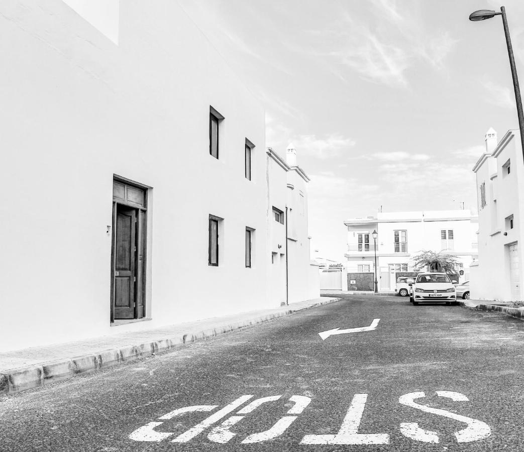Apartamentos Tierra y Mar 3 -Arrecife - Chambres d’hôtes