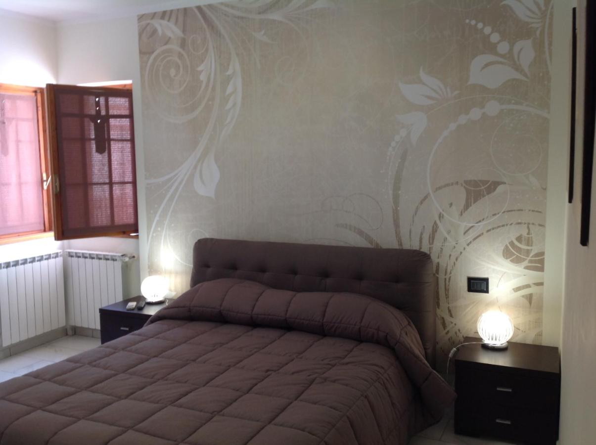 B&B Civitavecchia - La stanza di villa Sara - Bed and Breakfast Civitavecchia