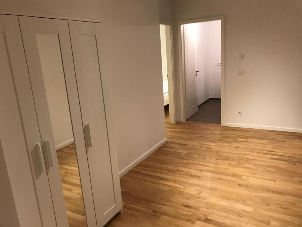 Apartment mit 2 Schlafzimmern und Balkon