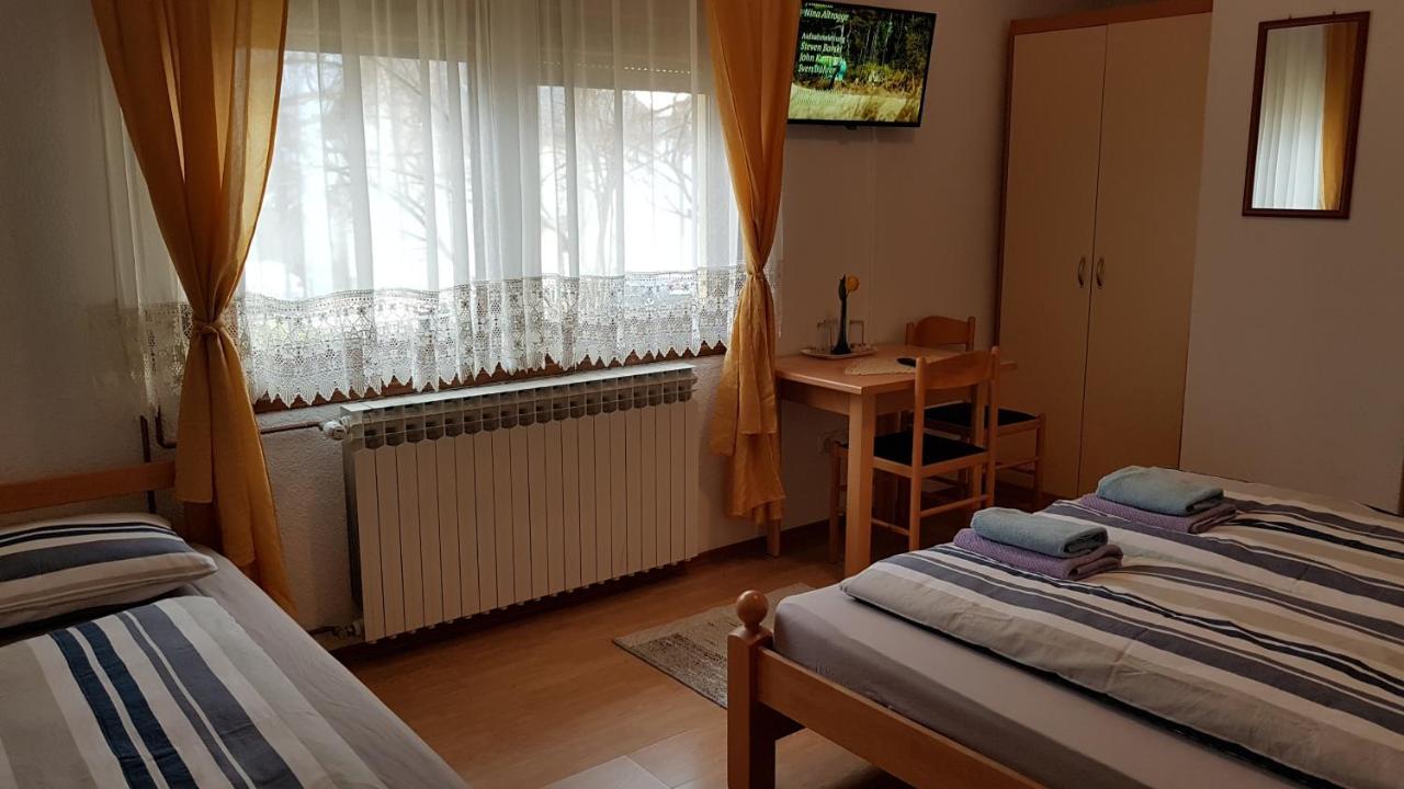 Standard Dreibettzimmer
