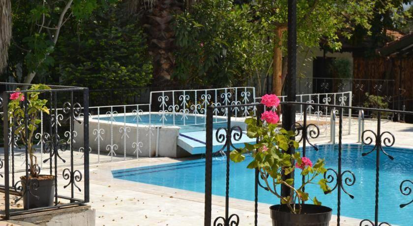 B&B Kemer - LİKYA SAKLIBAHÇE - Bed and Breakfast Kemer