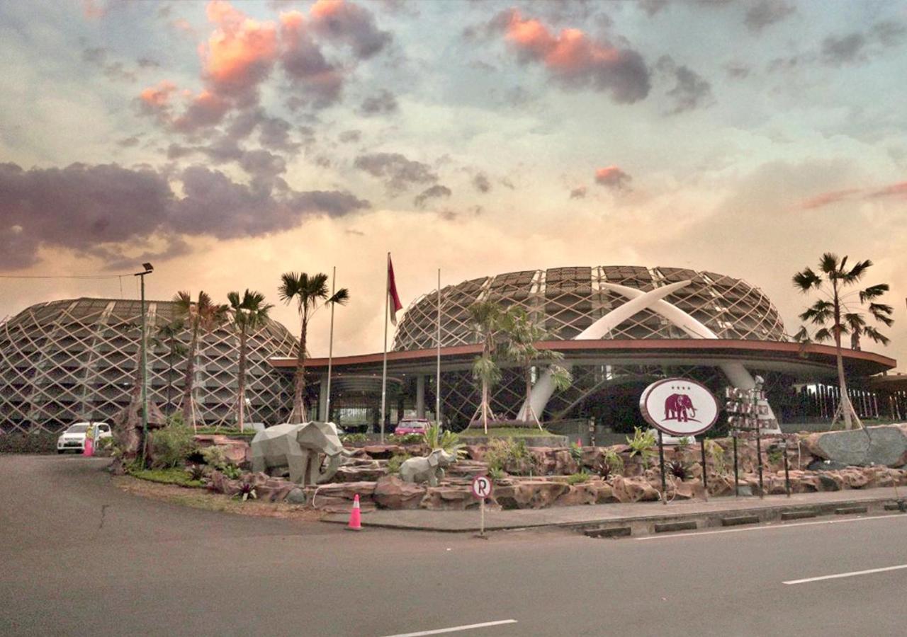  Royal Safari Garden  Resort and Convention di Puncak 