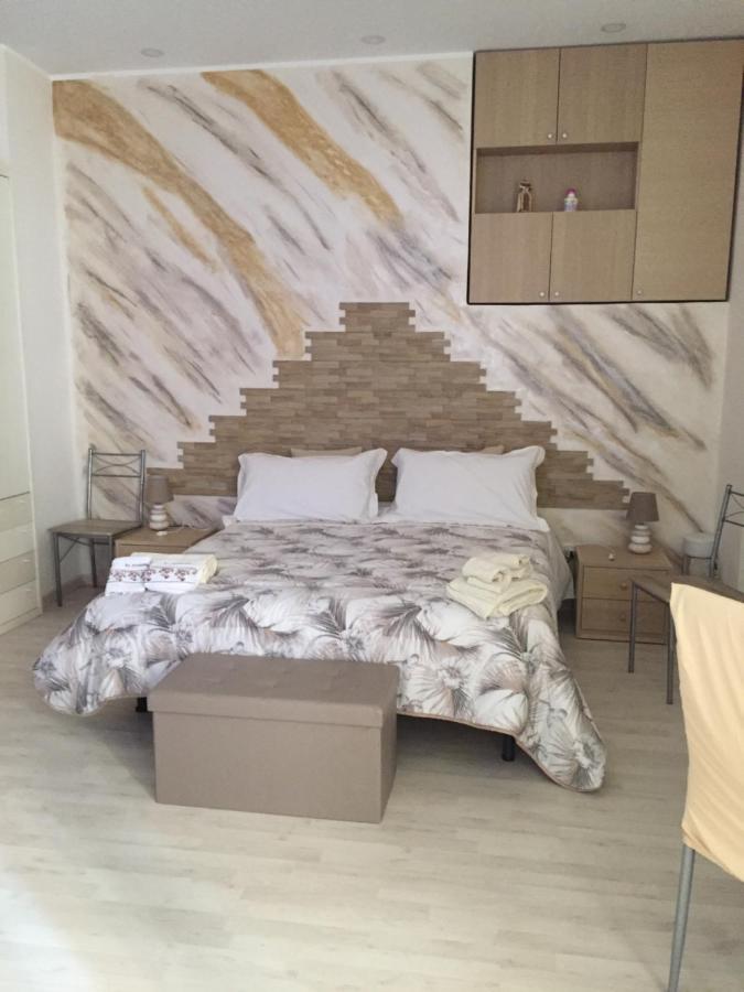 Bed and Breakfast La Volpe Rossa - B&B Regalbuto