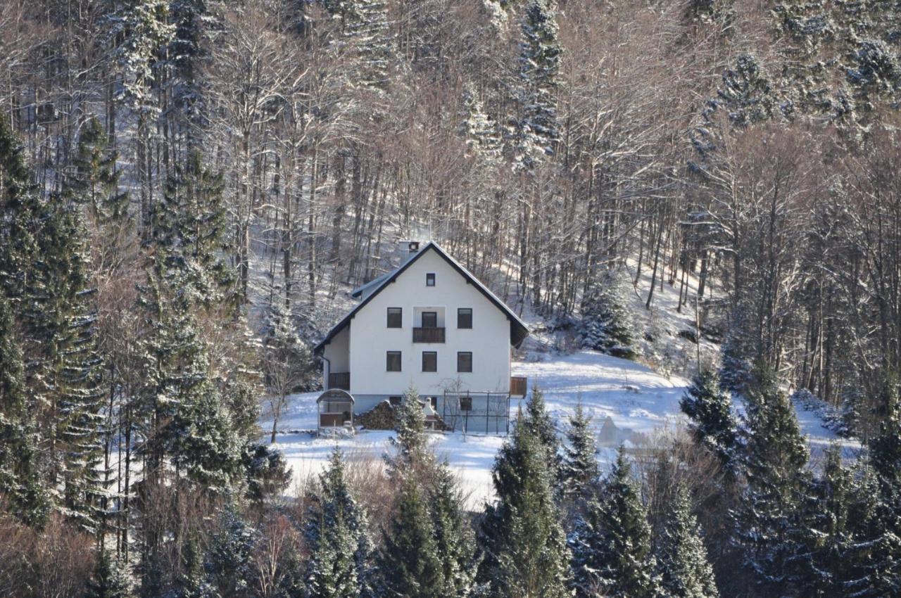 Apartments Pri Marjetki - B&B Cerkno