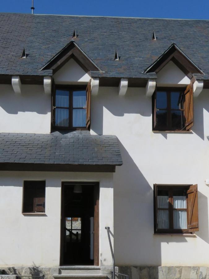 Chalet Los Ibones - Lodge Escarrilla - B&B