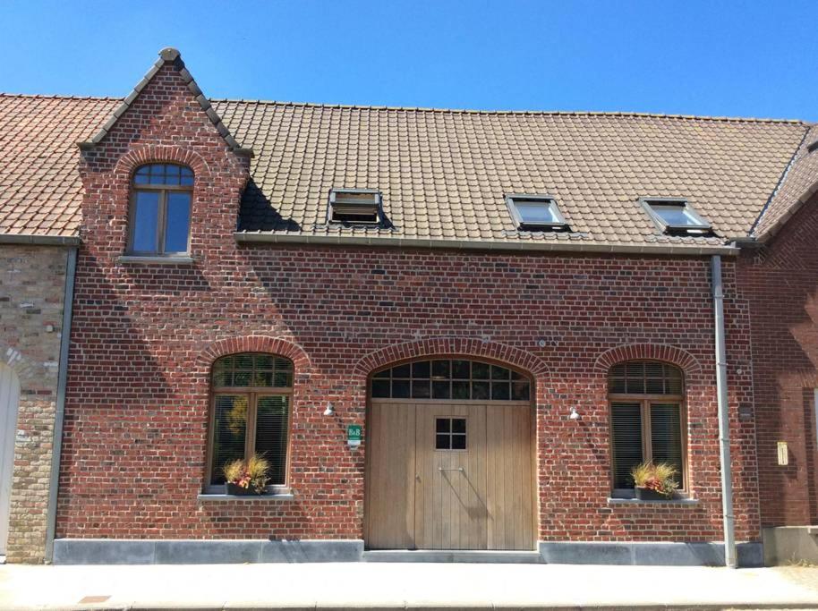 Kunstmin - B&B Zandvoorde