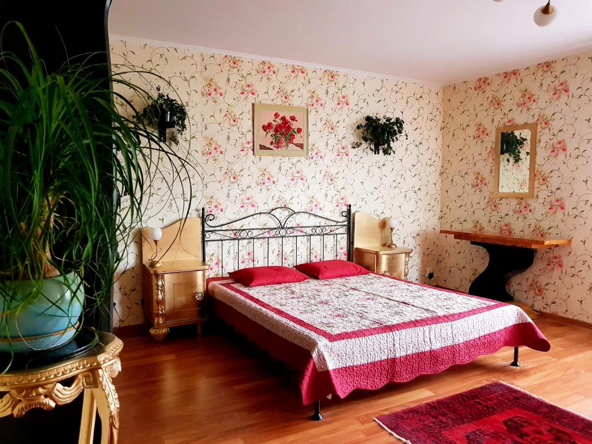 B&B Kołobrzeg - Pensjonat Nostalgia - Bed and Breakfast Kołobrzeg