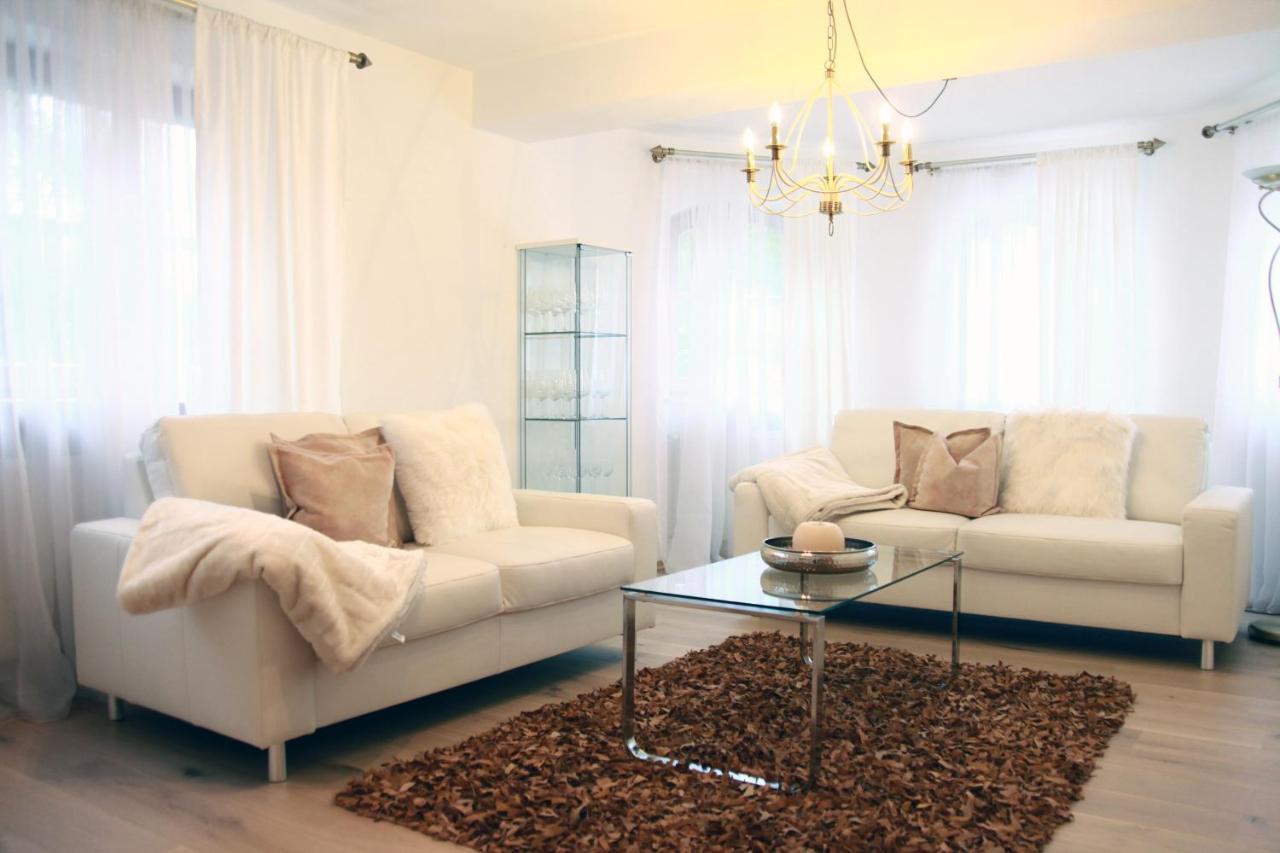 Apartment mit 2 Schlafzimmern und Terrasse