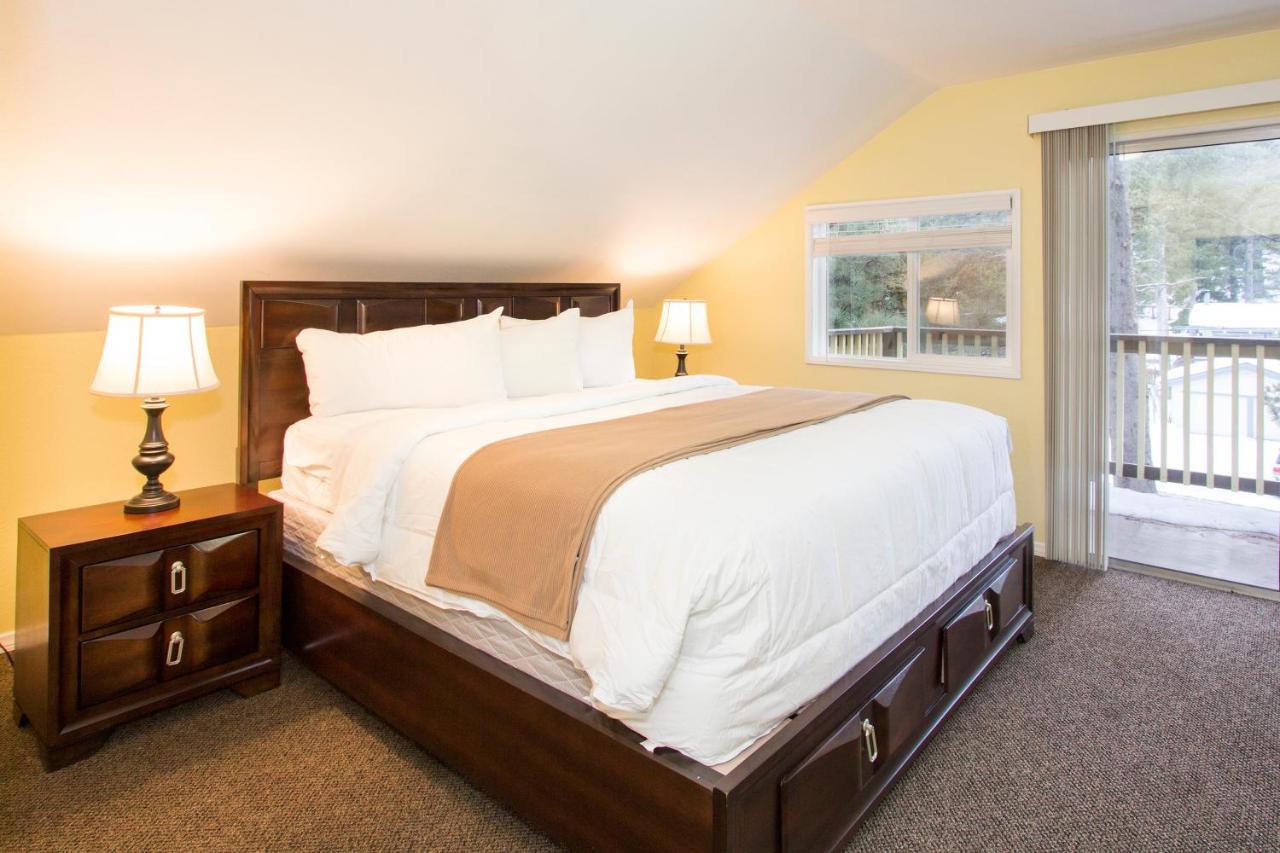 Deluxe Family Suite